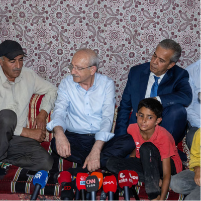 Kılıçdaroğlu, tarım işçileriyle bir araya geldi