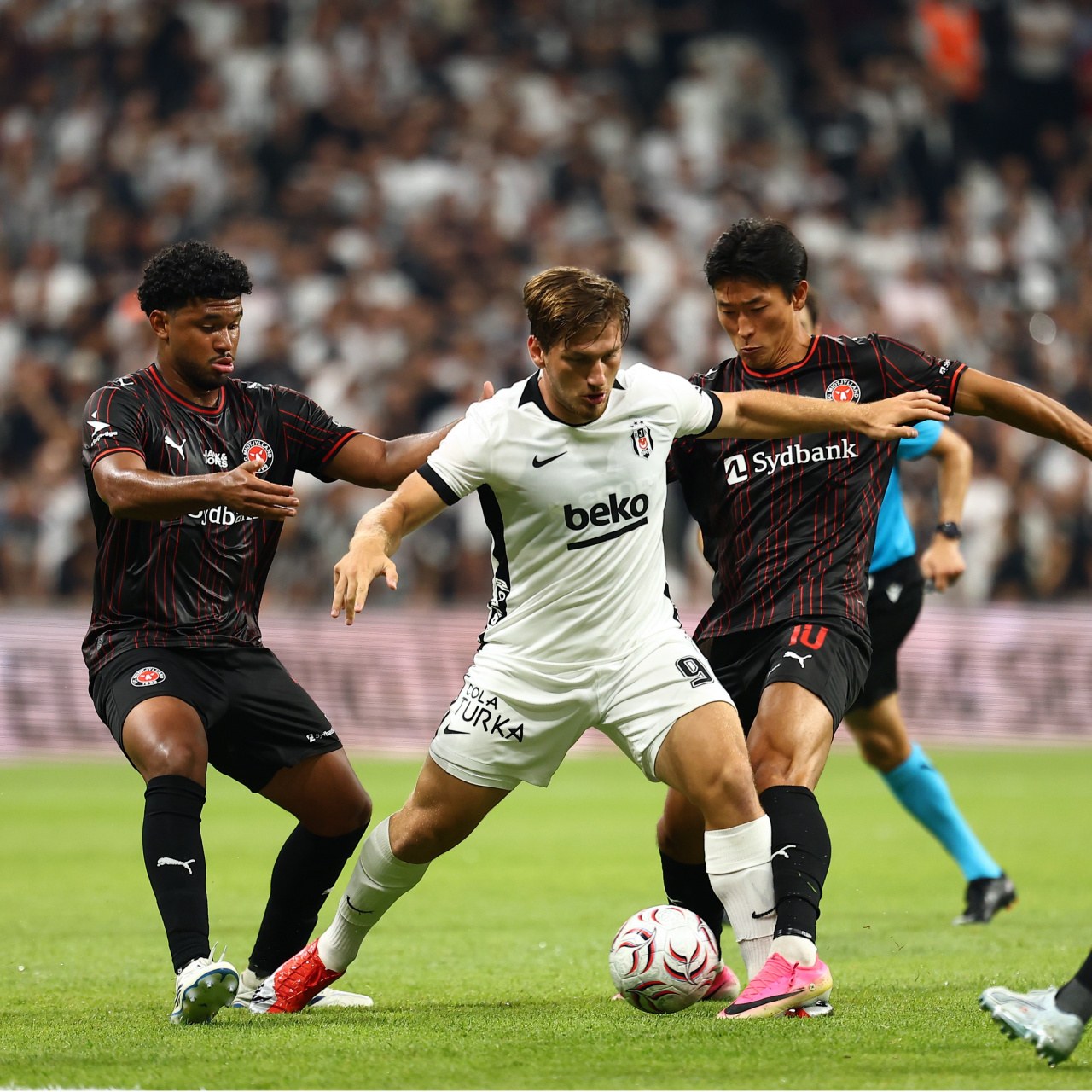 Semih, 357 gün sonra Beşiktaş forması giydi!