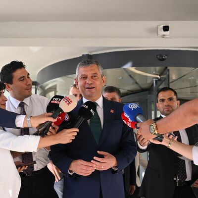 Yeni partide son gelişmeler! İmzalar toplanıyor...
