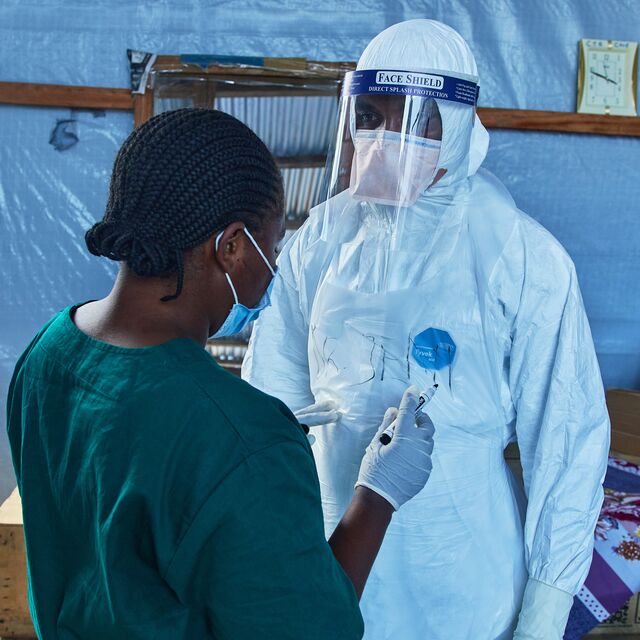 Ebola salgınında ölü sayısı 1000'i aştı