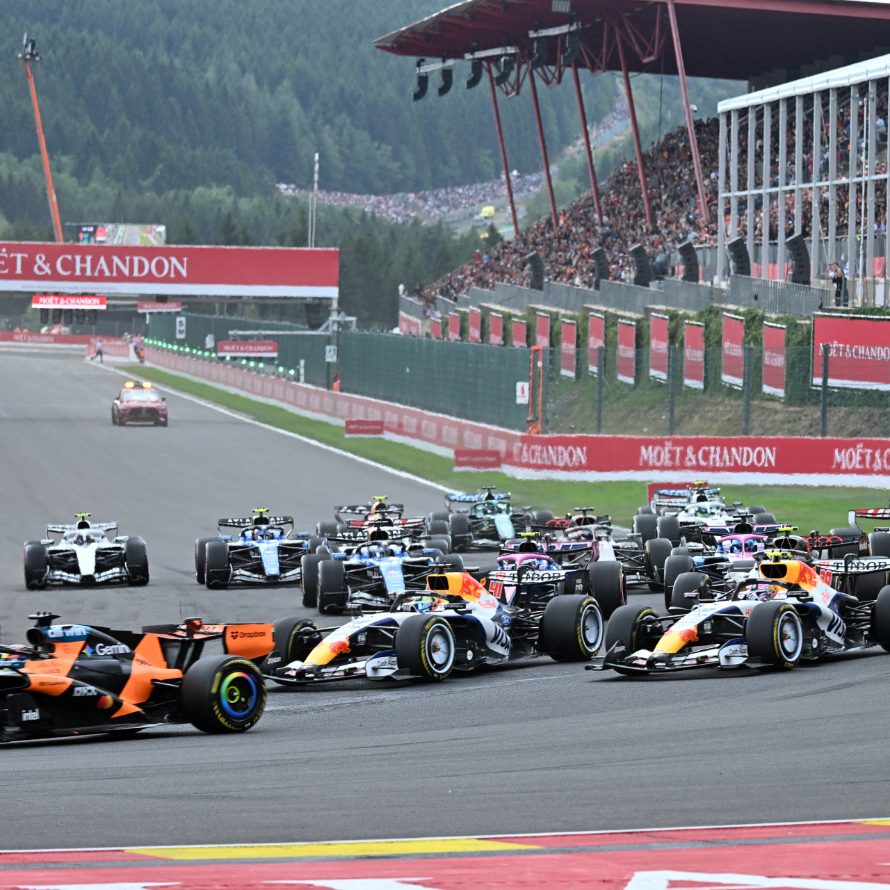 Formula 1'de sıradaki durak Macaristan!