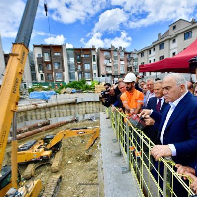 Fatih'te ilkokul için temel atma töreni