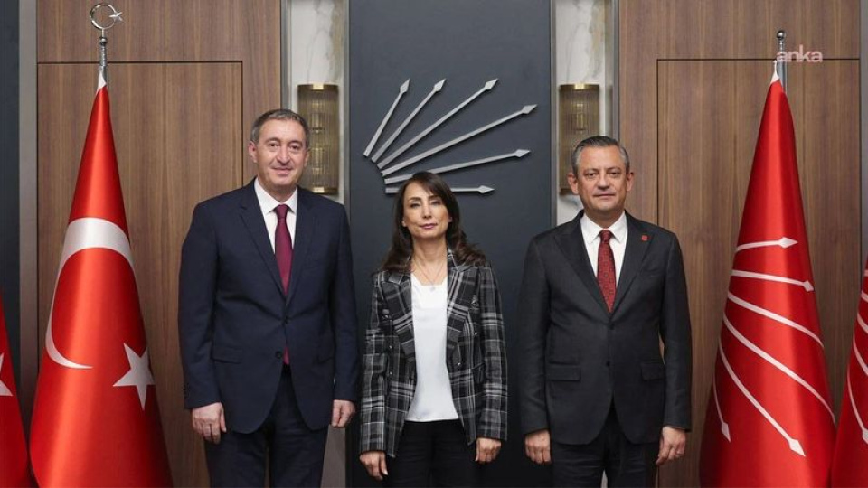DEM Parti, Özel'i tebrik etti