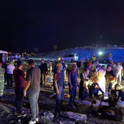 29 yaralı! Yolcu otobüsü devrildi