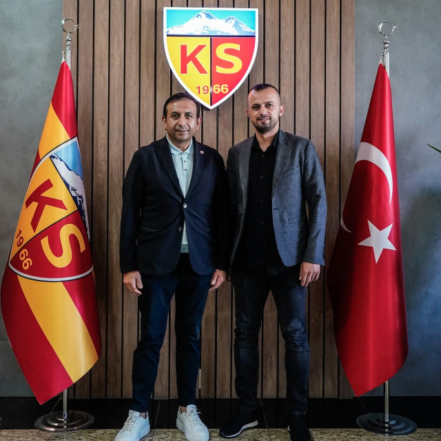 Kayserispor'da İlhan Parlak istifa etti