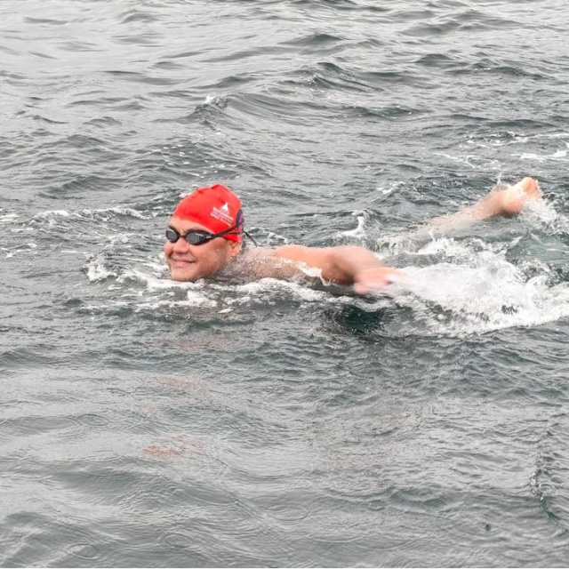 Otizmli maraton yüzücüsü Tunca'dan büyük başarı