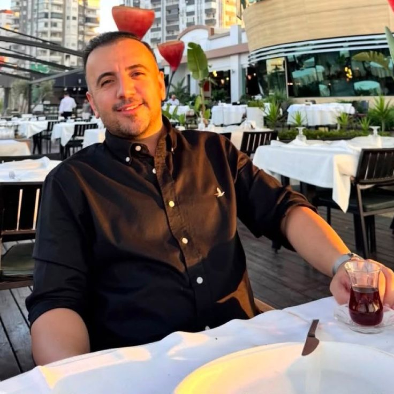Katil motosikletle geldi... Dondurmacıda kanlı infaz!