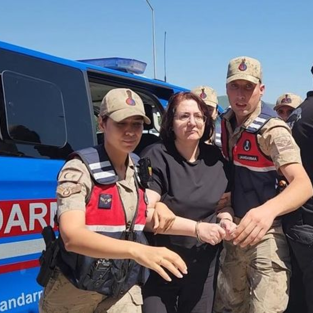 Eski Tunceli Valisinin eşi Handan Sonel'in ifadesi çıktı! haber görseli