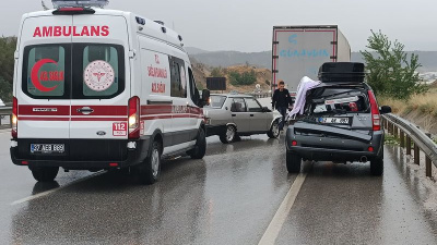 Tosya'da 3 zincirleme kaza: 1 ölü, 12 yaralı