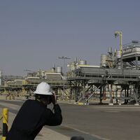 Husilerden Suudi Arabistan'ın Aramco tesislerine saldırı