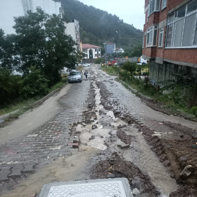 Kastamonu'da 150'den fazla evi su bastı