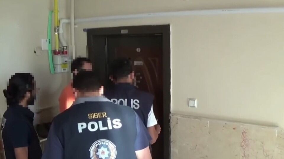 120 kişi dolandırıldı