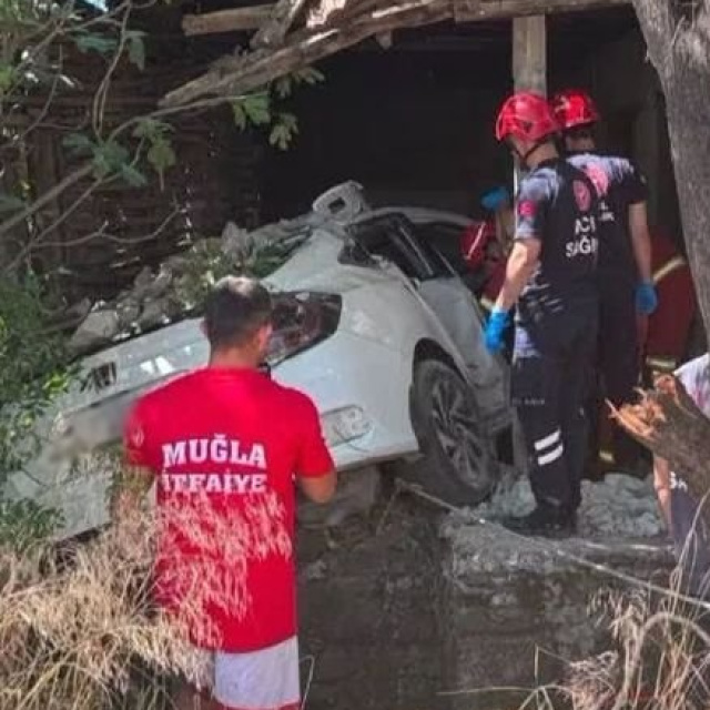 Nişanlı çifti, trafik kazası ayırdı: 1 ölü, 1 yaralı