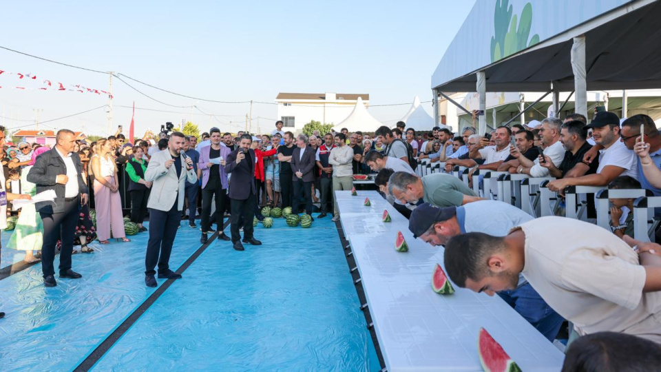 "Yeniköy Karpuzu" festivalinde lezzet şöleni