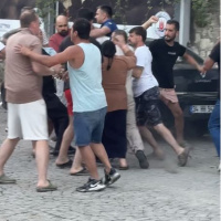 İstanbul'da yaşandı! Yol kavgasında 4 kişiyi bıçakladı!