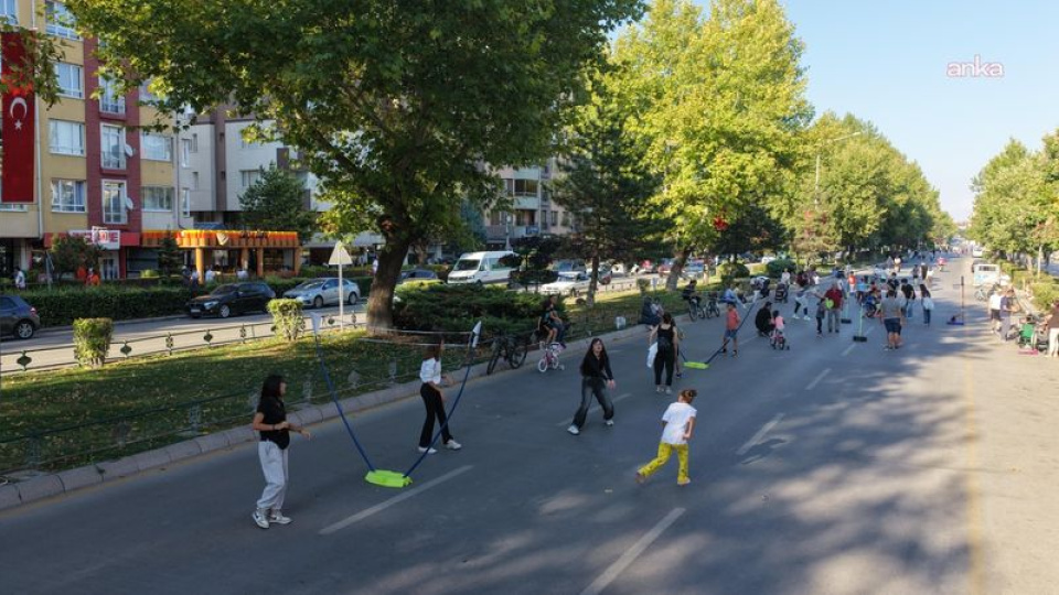 Eskişehir'de "Arabasız Pazar" etkinliği