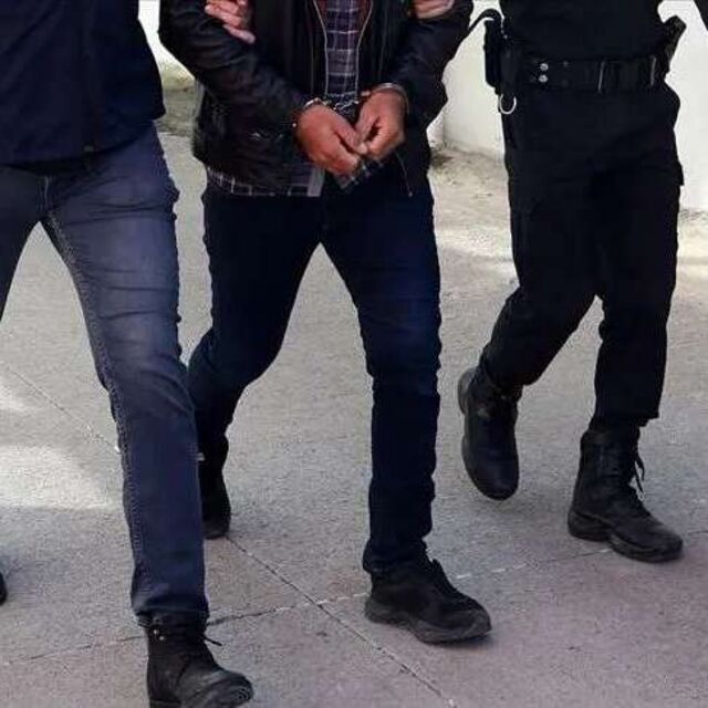 22 ilde operasyon: 22 gözaltı