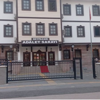 Damat, kayınpederini ve kayınvalidesini öldürdü!