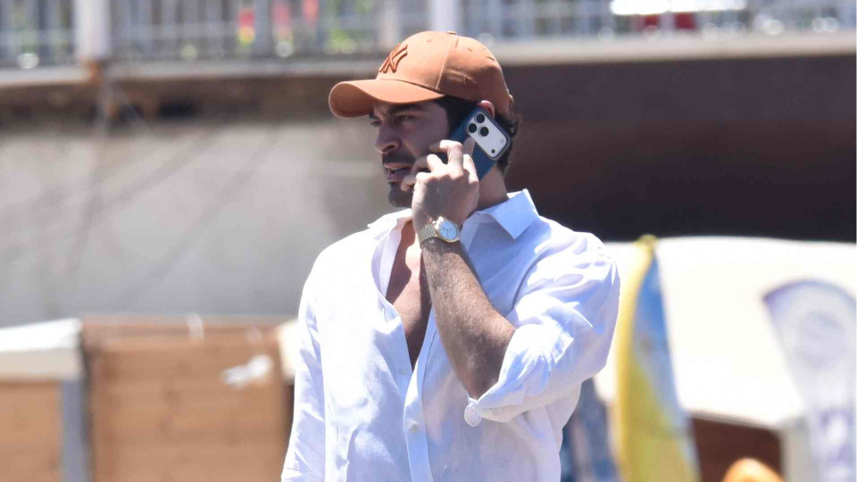Tatilde telefon trafiği