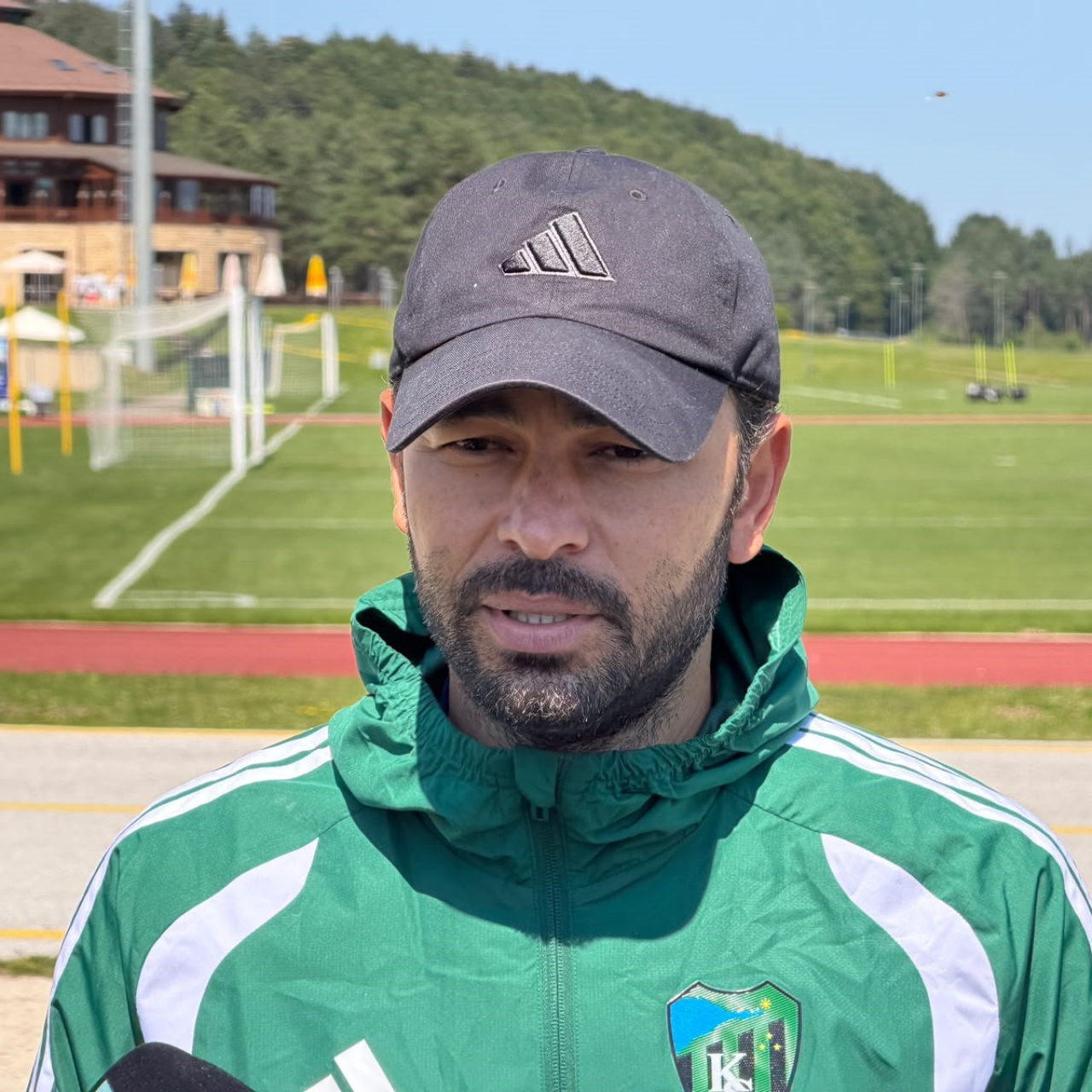"Kadromuz yeterli değil"