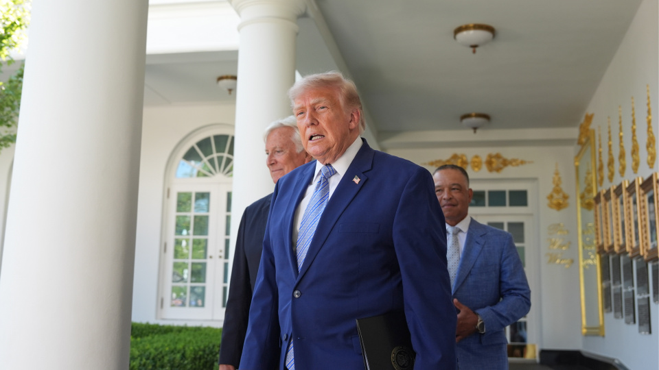 Trump: İran'a karşı şu an çok güçlü konumdayız