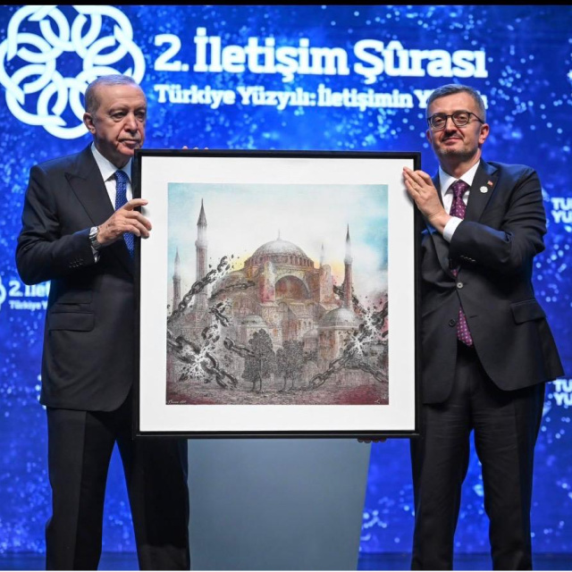 Cumhurbaşkanı Erdoğan'a Ayasofya hediyesi