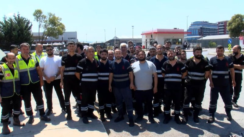 İETT çalışanlarından "iş yavaşlatma" eylemi