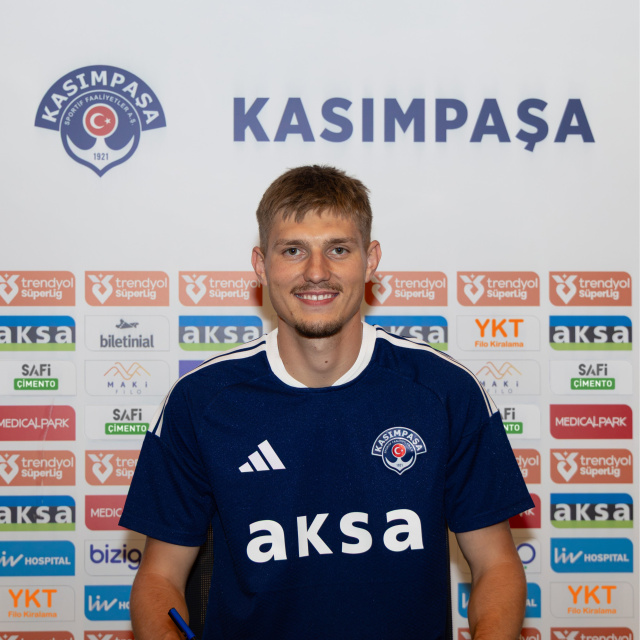 Kasımpaşa, Benedyczak'ın bonservisini aldı!
