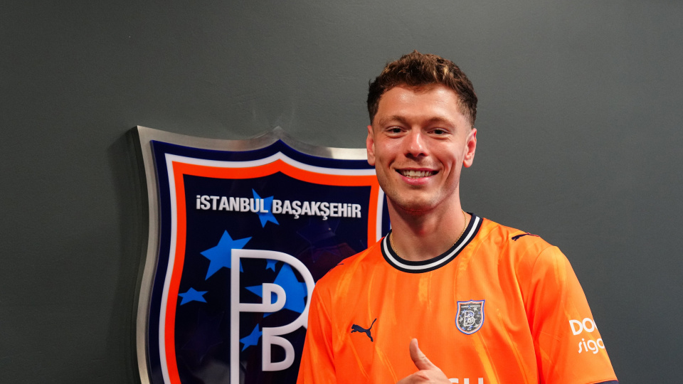 Başakşehir'e Danimarkalı sağ kanat!
