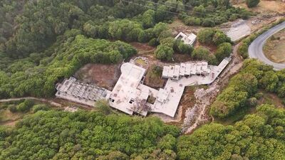 Grand Kartal Otel'in ruhsatsız personel lojmanı yıkıldı