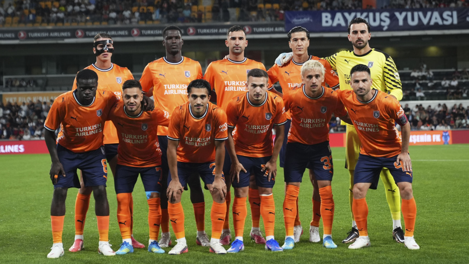 Başakşehir, tur için sahaya çıkacak!