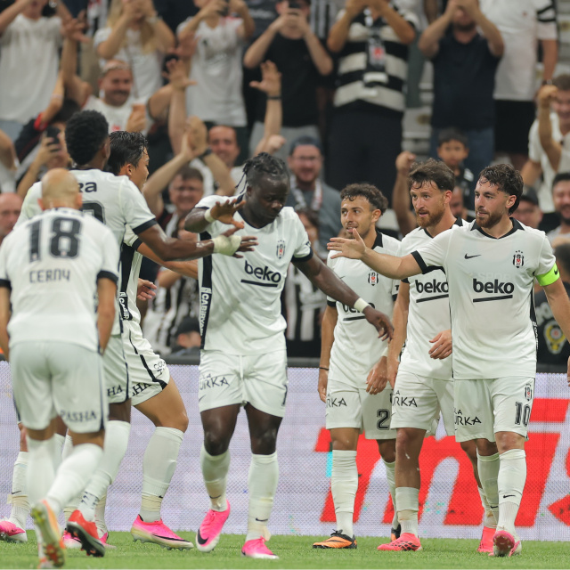 Beşiktaş'ın kamp kadrosu belli oldu!