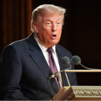 Trump'tan İran'a yeni tehdit: Çok sert vuracağız