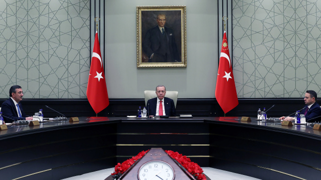 Kabine toplantısı başladı