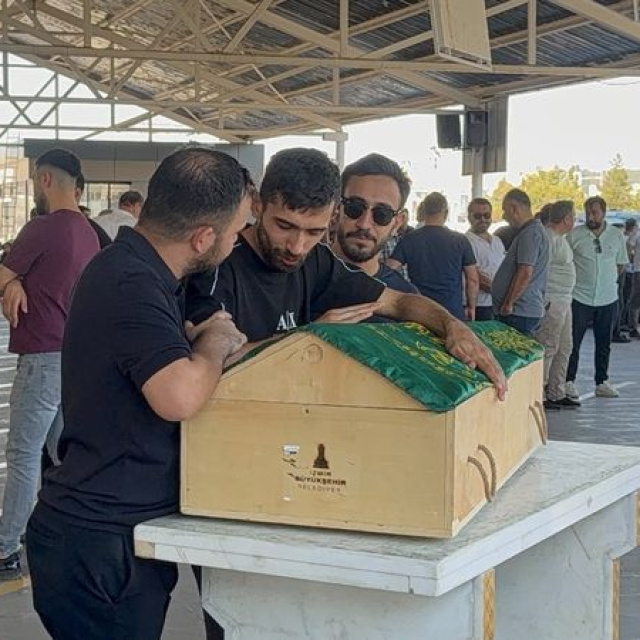Herkesi yasa boğdu: 2 yaşındaki Kadir'e acı veda