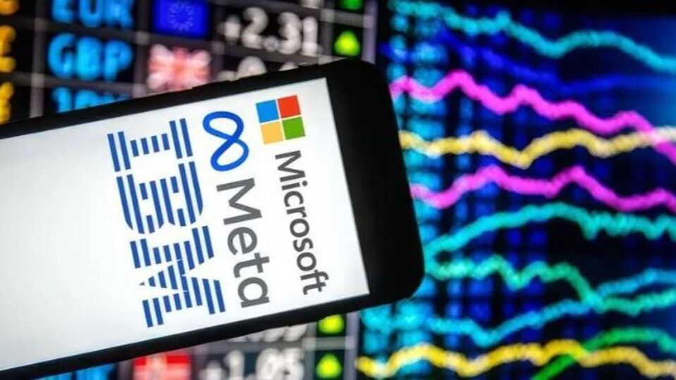Meta'nın kârı düştü, Microsoft'un arttı