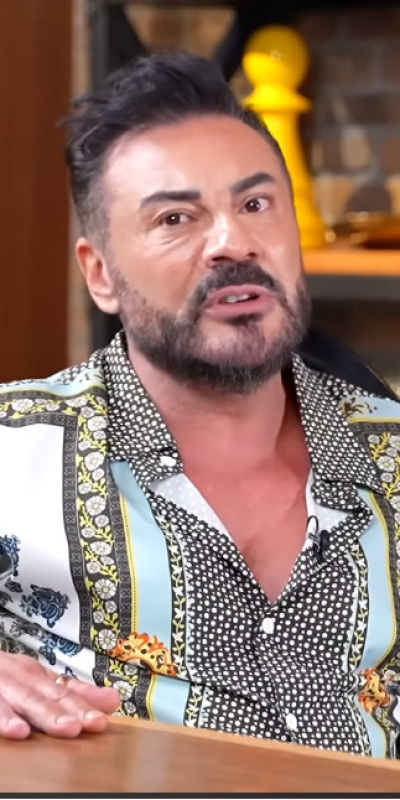 "Babam ayağını ağzıma soktu"