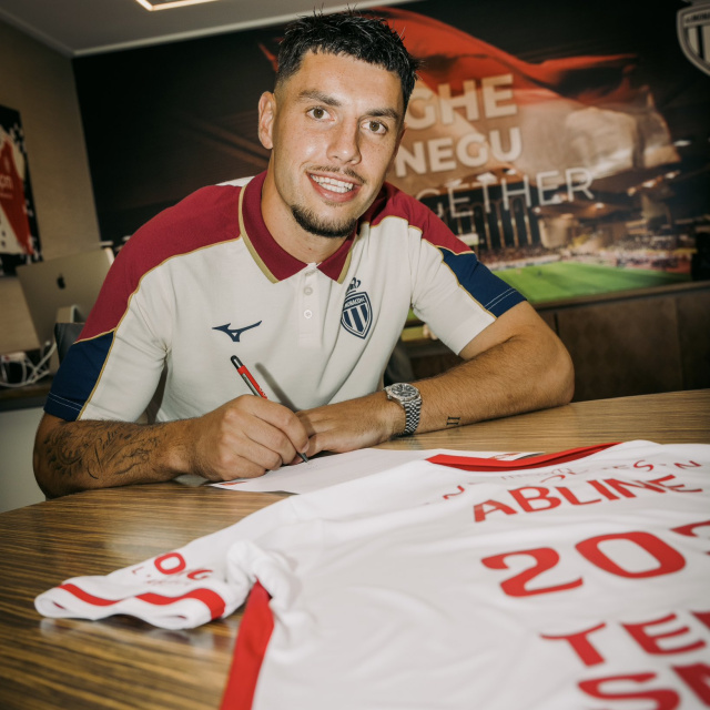G.Saray ilgilendi, Monaco aldı!