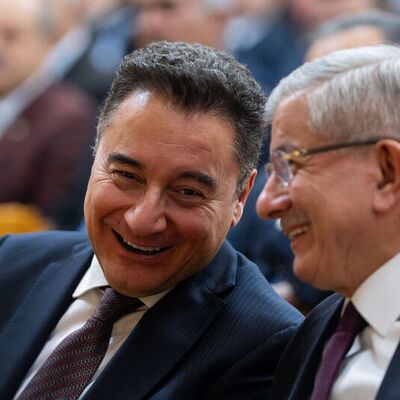 Davutoğlu, Babacan'ı ağırladı