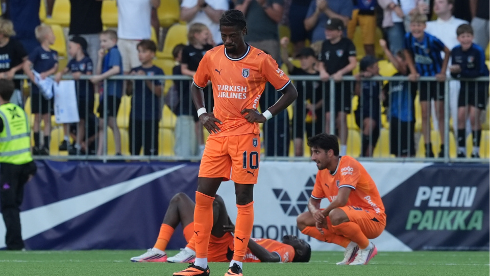 Başakşehir Avrupa'ya veda etti!