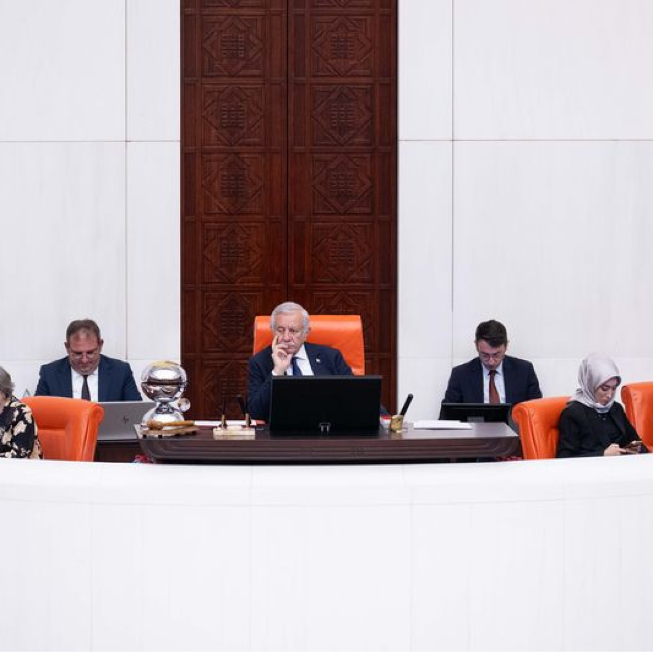 Öğrenci affı TBMM'de kabul edildi