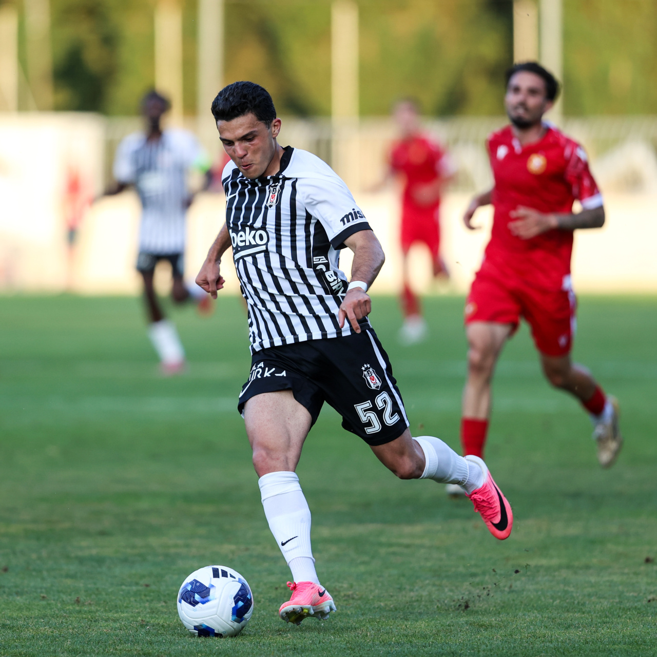 Beşiktaş'ta ayrılık açıklandı!