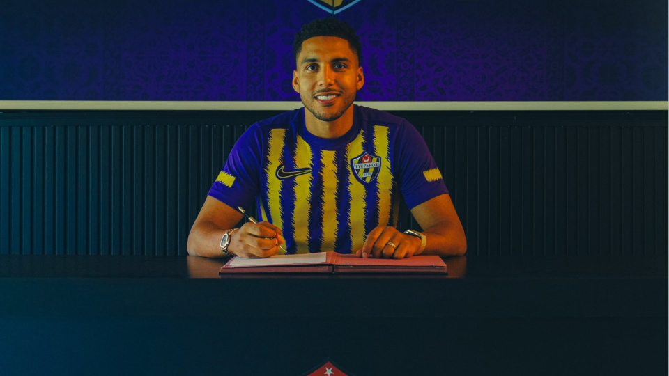 Eyüpspor'a Faslı orta saha