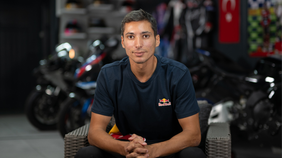 "MotoGP Formula 1 gibi"