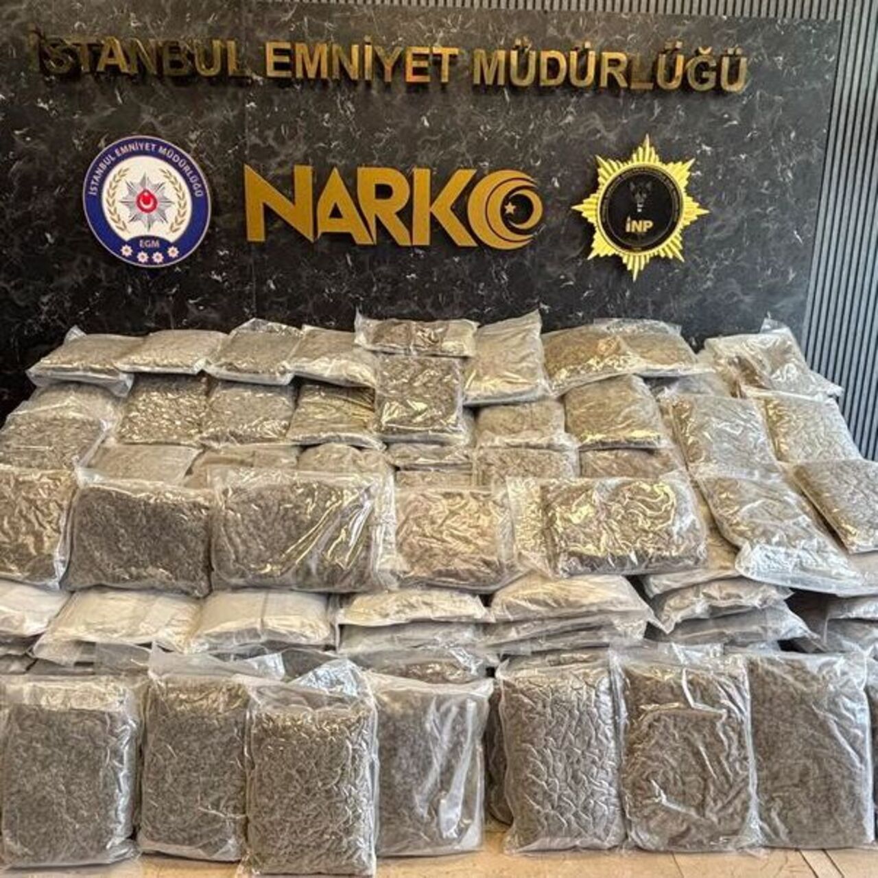 Silivri'de 376 kg uyuşturucu ele geçirildi