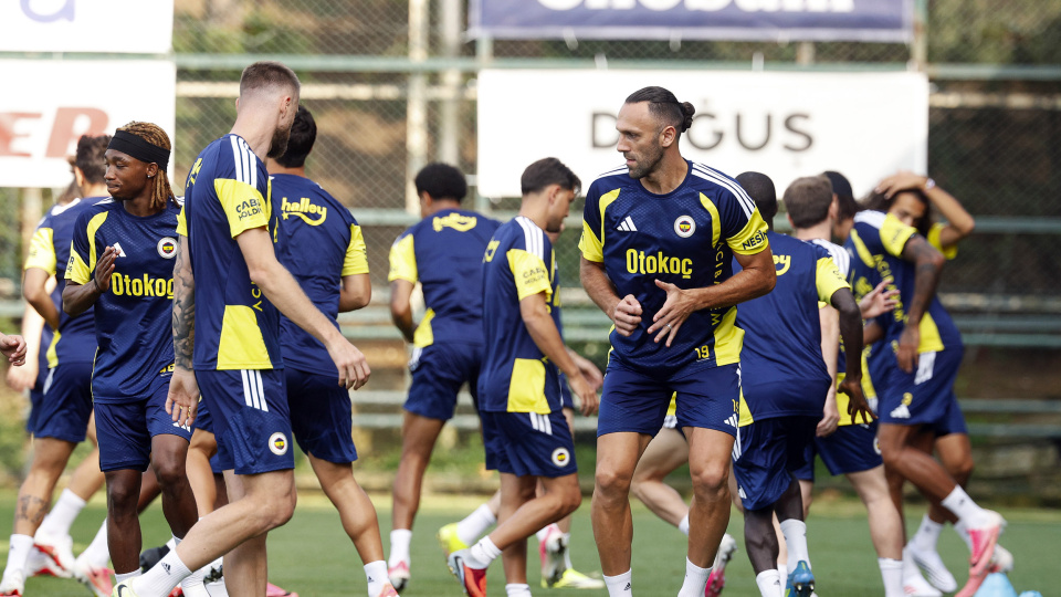 F.Bahçe'ye Vedat Muriqi ve Nene müjdesi!