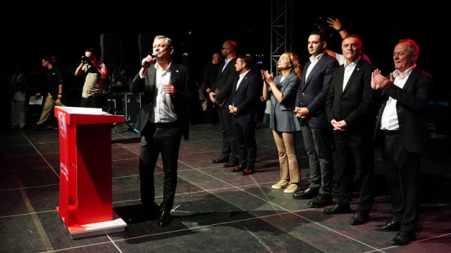 Yeni Parti Genel Başkanı Özel, Beylikdüzü'nde konuştu