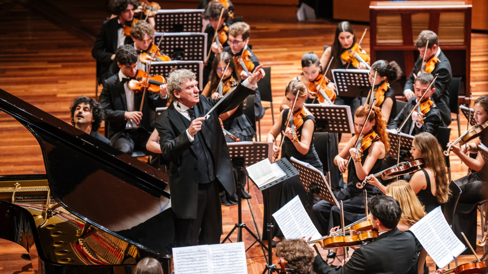 Türkiye Gençlik Filarmoni Orkestrası'ndan 20. yıla özel konser