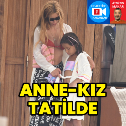 Anne-kız tatilde