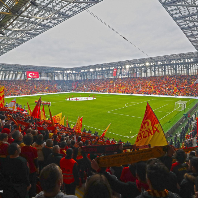 Türkiye-Belçika maçı İzmir'de!